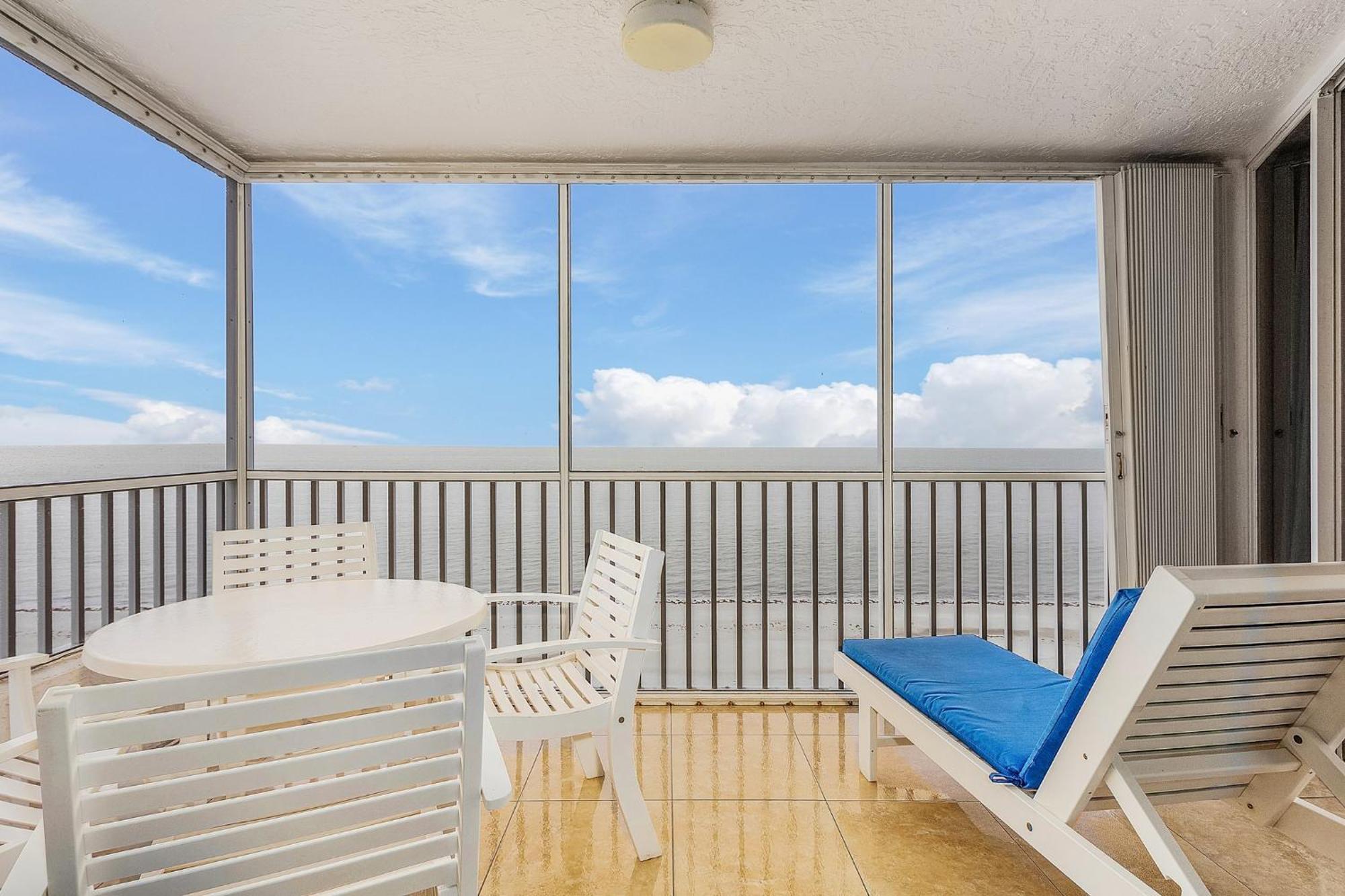 Top-Floor Corner Unit W/ Gulf Views, Pool, Balcony Villa Fort Myers Beach Exterior photo